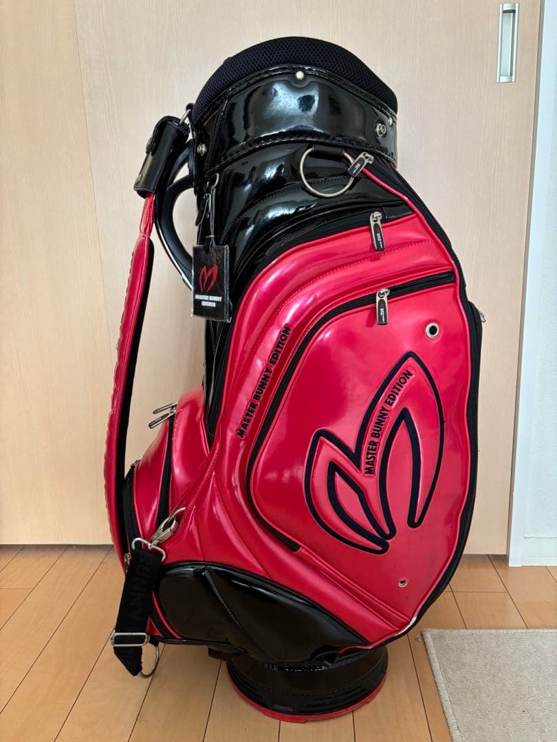 最終値下げMASTER BUNNY EDITION キャディバッグ 赤黒 最終値下げMASTER BUNNY EDITION キャディバッグ 赤黒