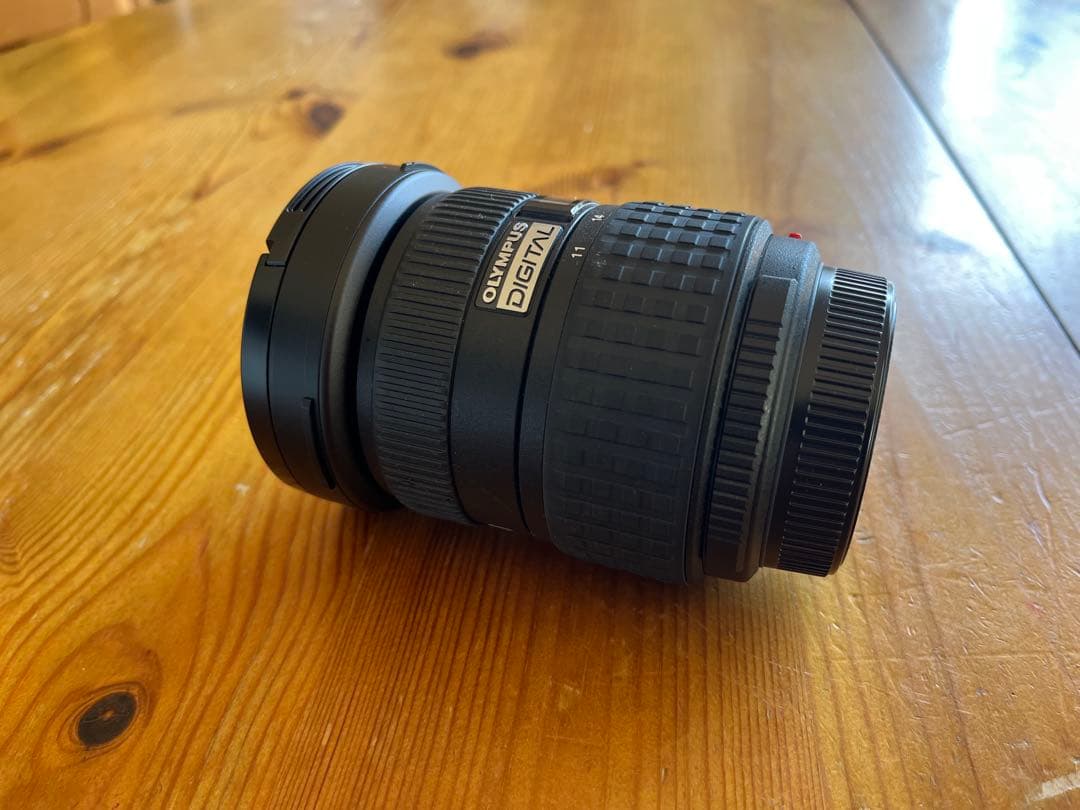 OLYMPUS 11-22mm f/2.8-3.5 ズームレンズ