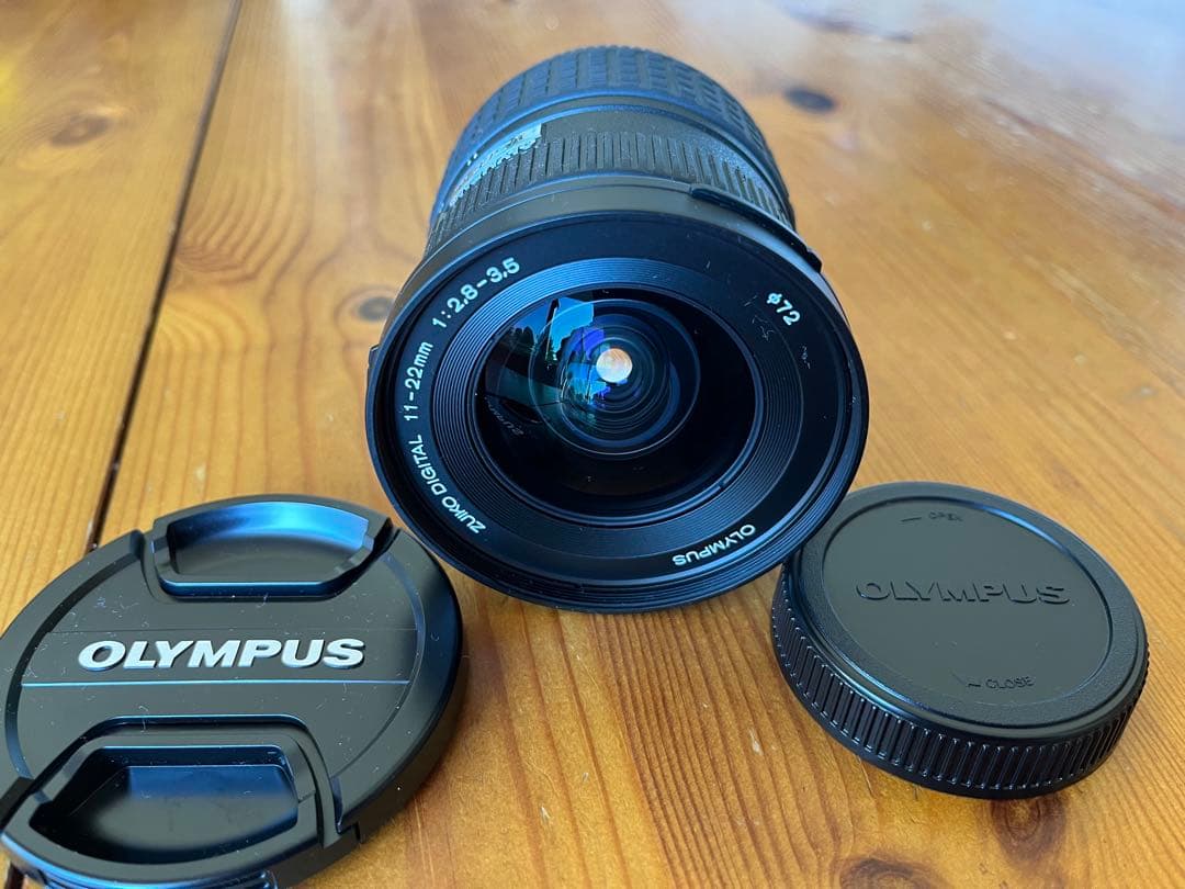 OLYMPUS 11-22mm f/2.8-3.5 ズームレンズ