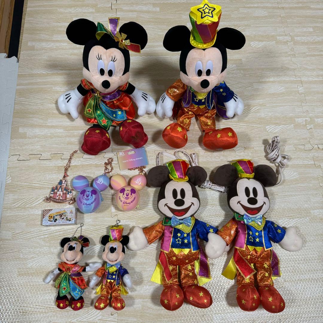 ディズニー　40周年　グッズ　10点セット Amazon.co.jp: 東京ディズニーランド40周年 チャームセット 5個