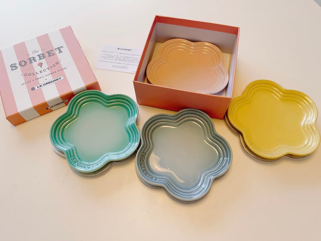 ルクルーゼ フラワー プレート LC 14cm (4枚入り) ソルベコレクション