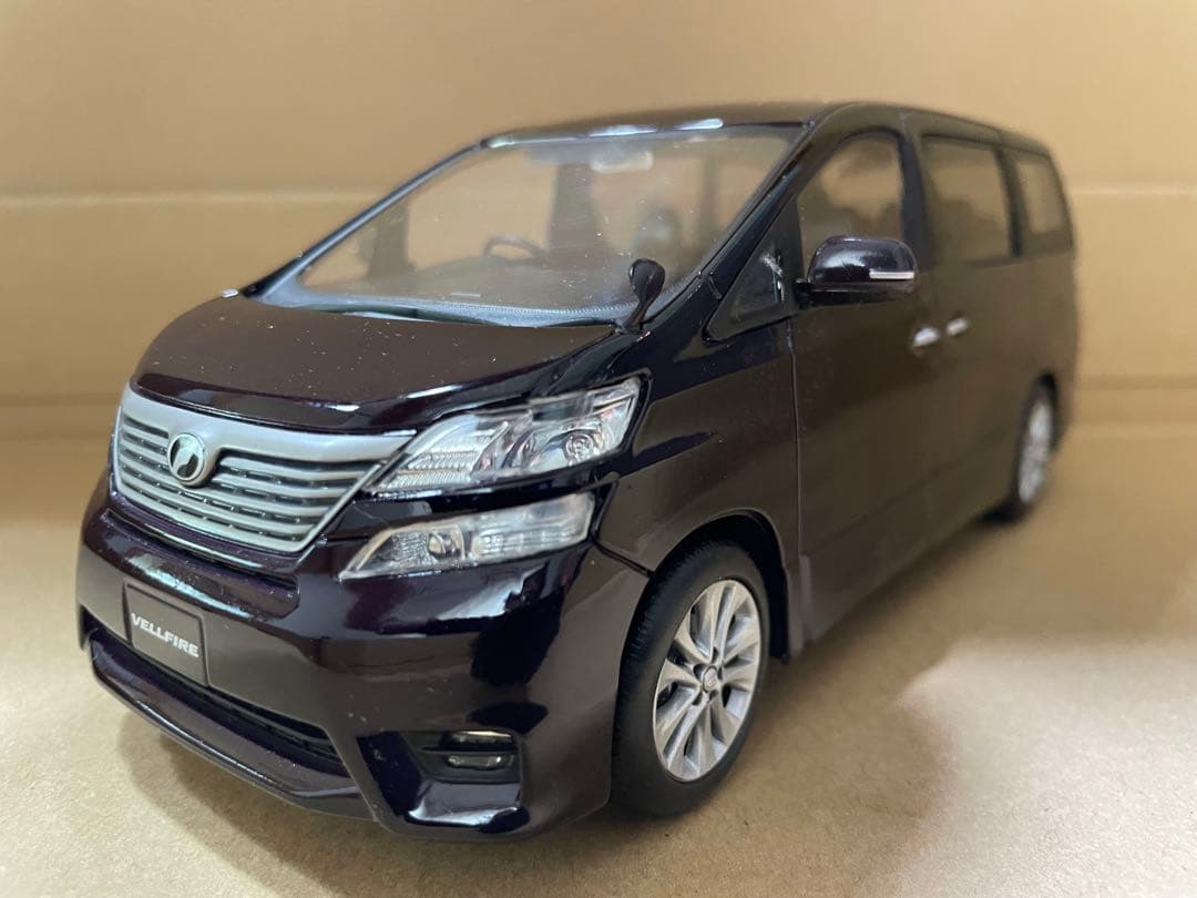 年末年始セール！希少！非売品　ヴェルファイア 20系　カラーサンプル 年末年始セール！希少！非売品 ヴェルファイア 20系 カラーサンプル