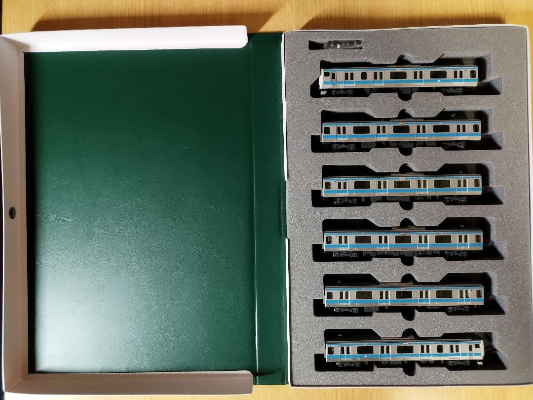 【KATO】Nゲージ E233系1000番台 6両基本セット Amazon | カトー(KATO) Nゲージ E233系1000番台 京浜東北線 基本セット