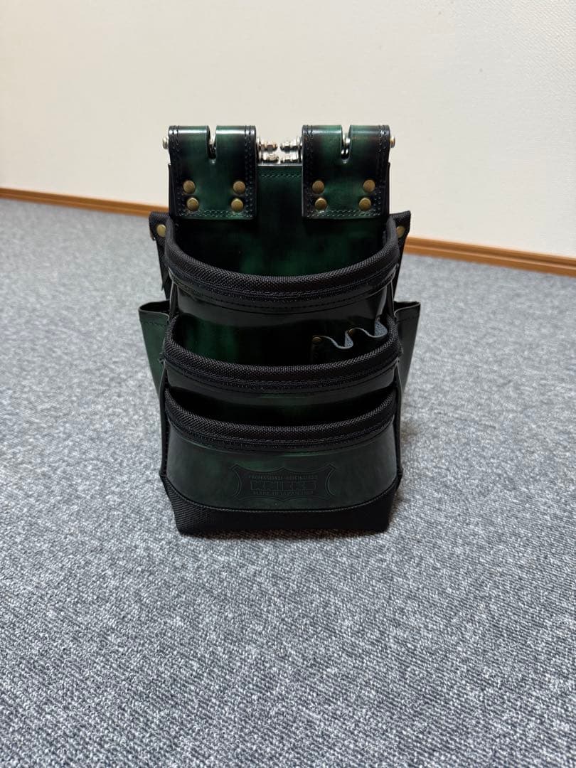 s*k様 ニックス　腰袋　グリーンガラス KNICKS ADV-301DDX-G アドバンガラス革腰袋【グリーン】限定品