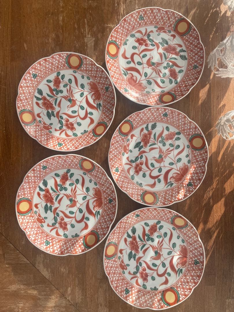 たち吉　呉須赤絵　花鳥金彩皿　5枚セット 古伊万里 和皿　色絵　中皿　輪花皿 新品 平安橘吉 たち吉 呉須赤絵 花鳥絵図 金彩丸紋 輪花中皿 和皿 銘々