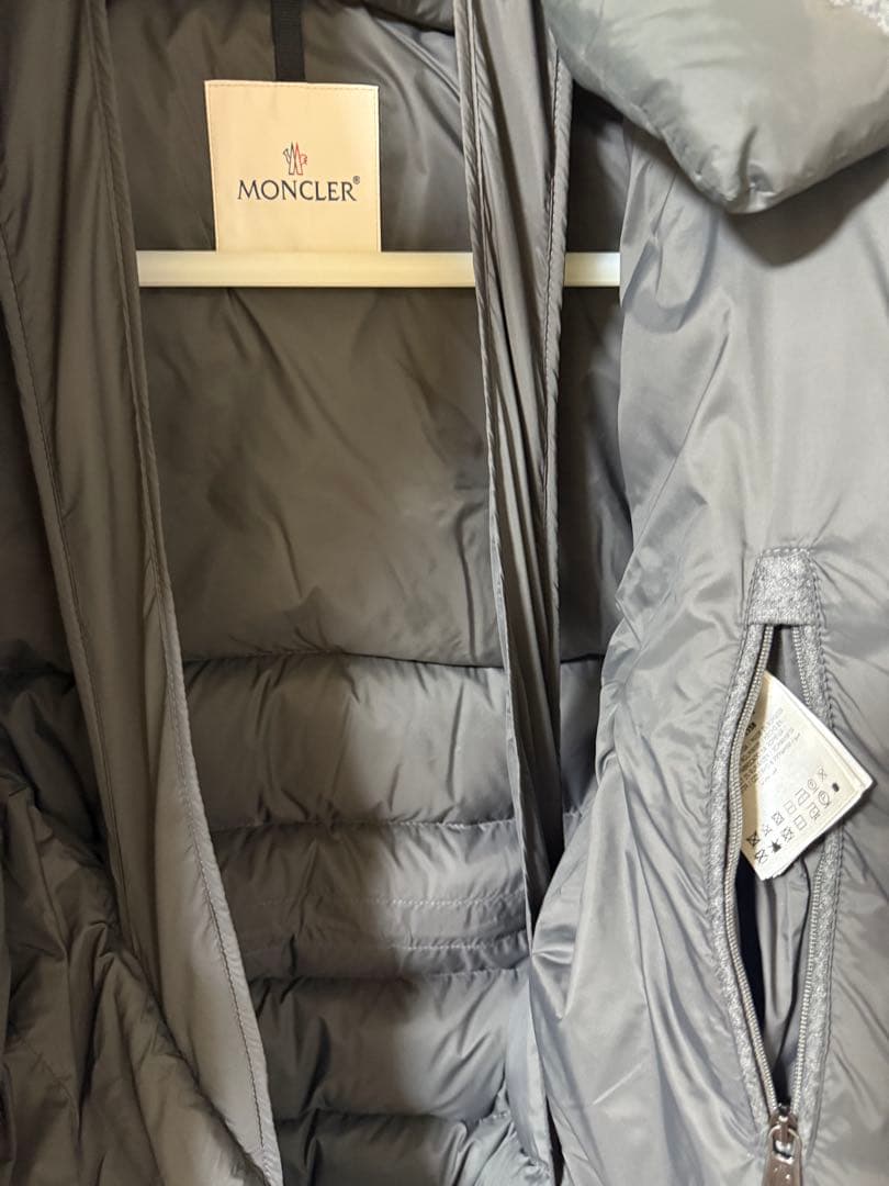 Moncler Rethel グレー フード付き ダウン (Cluny型）-激安販売