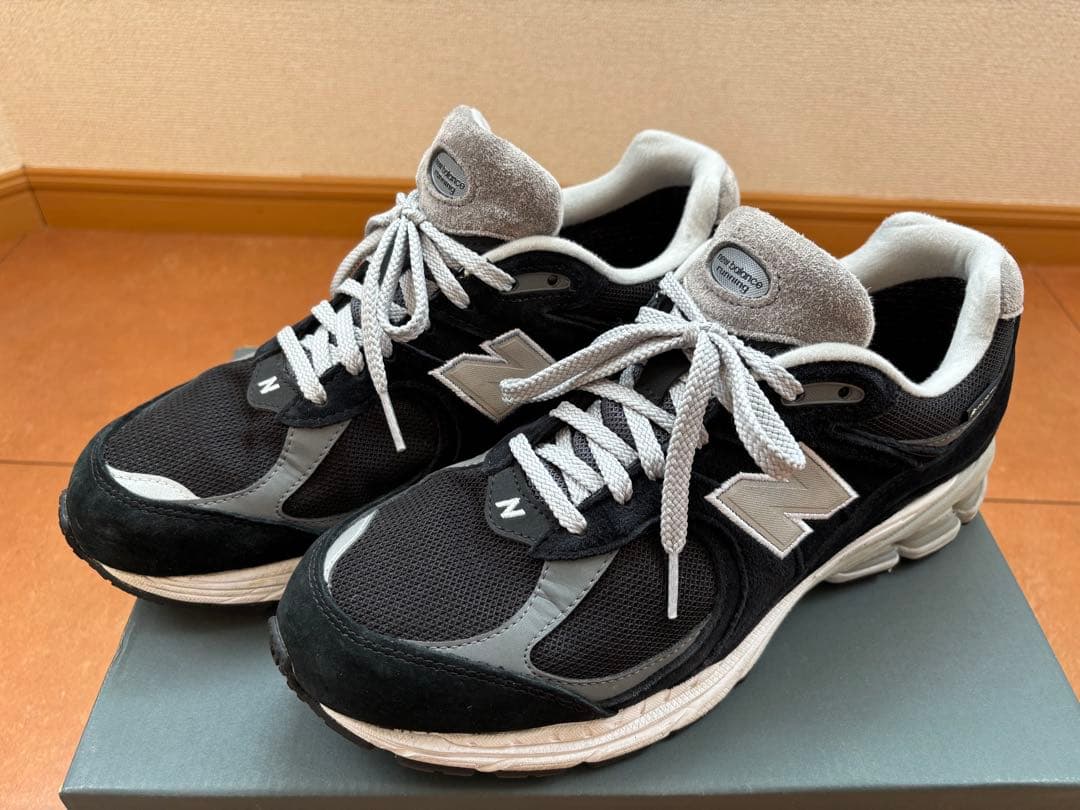 New Balance 2002R GORE-TEX Black/Gray