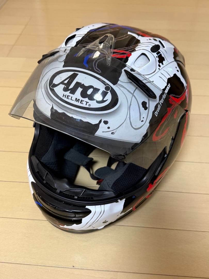 Arai フルフェイスヘルメット 黒赤 アライヘルメットから幅広い場面になじむ新グラフィック『RX-7X MAZE