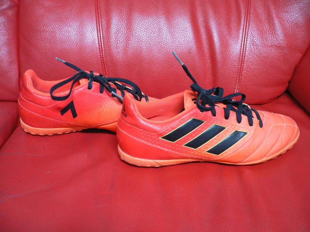 24.5cm adidas オレンジレッド