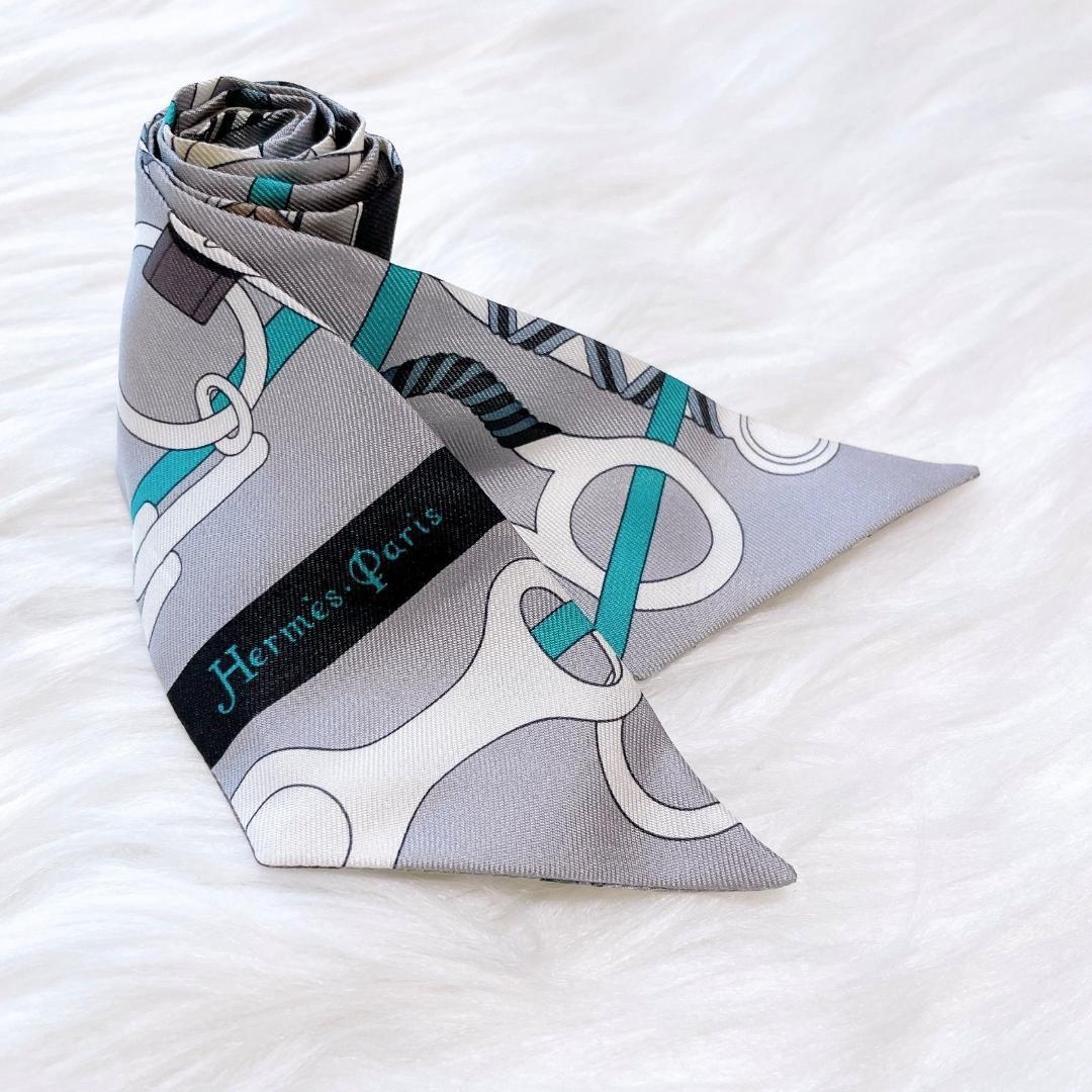 エルメス Panoplie Equestre 乗馬の装具一式 シルク ツイリーの通販は