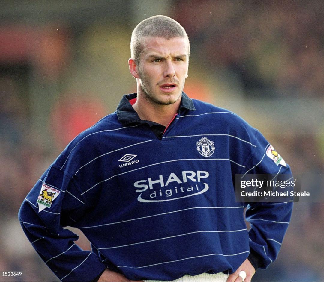 極美品！】99/00 マンチェスター・U ♯7 ベッカム【Mサイズ】パイル地