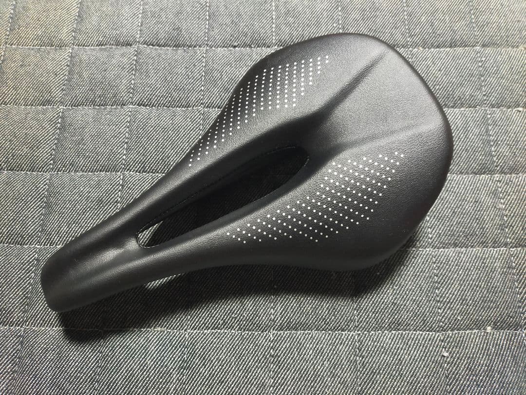 中華カーボンサドル まとめ売り