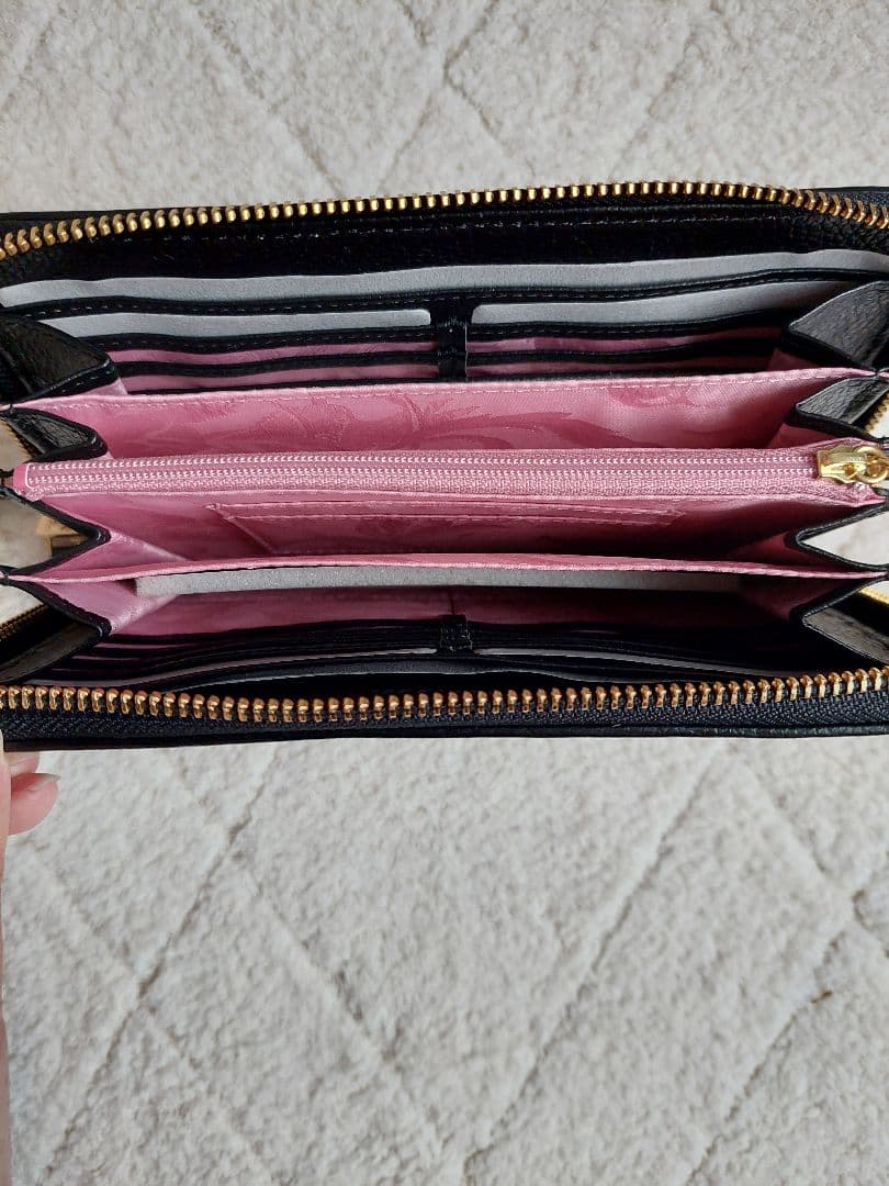 ✨未使用品✨Think Bee ！のチェストフィオーレ ラウンドファスナ一