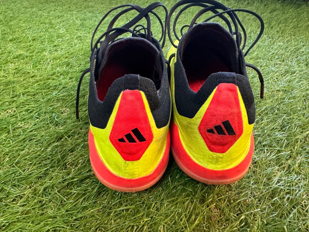 プレデターエリート　Hg Ag  27.0cm