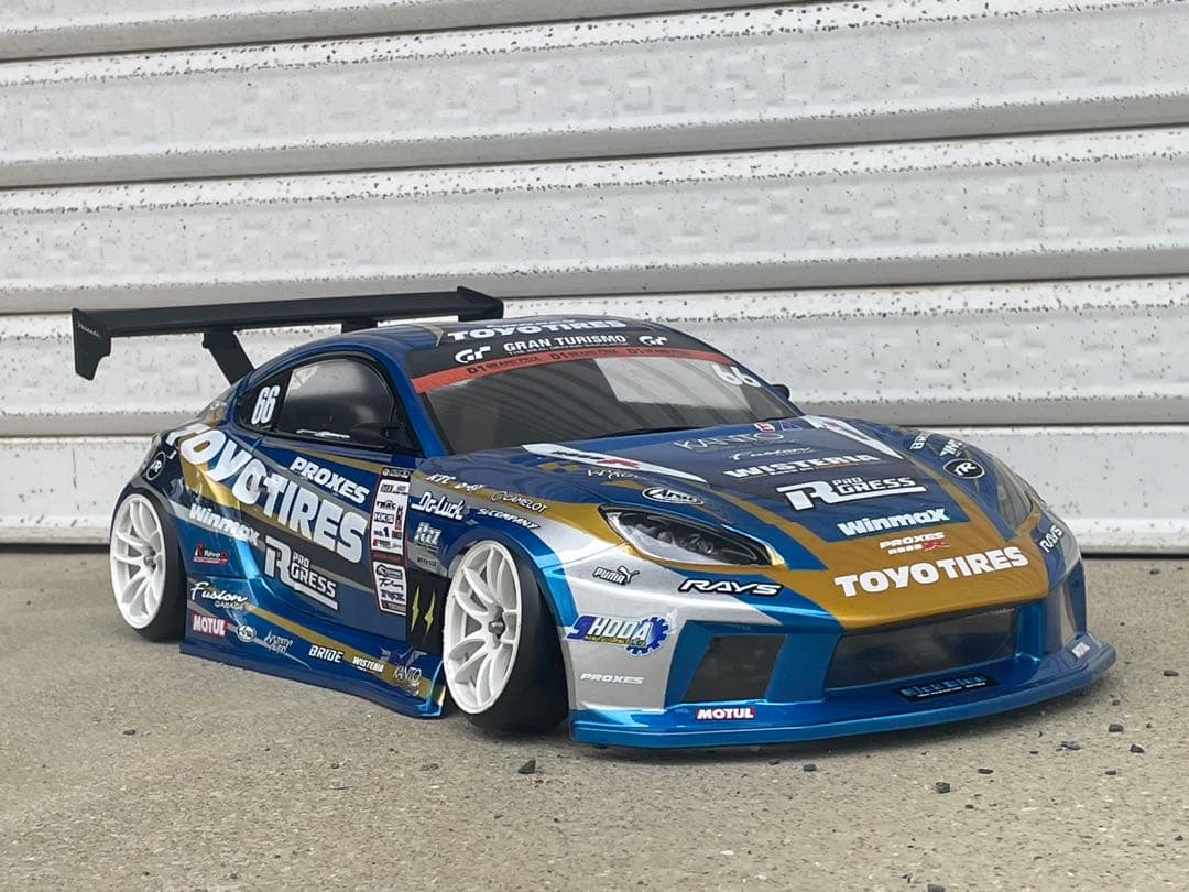 2024 SHIBATA GR86 D1GP TOYO仕様 塗装済未走行ボディ - メルカリ