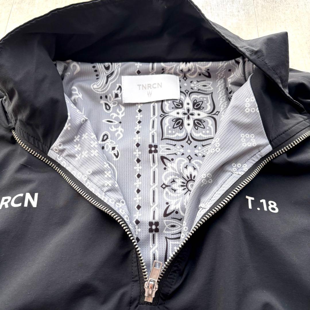 美品】TNRCN x RUFFLOG ハーフジップピステ