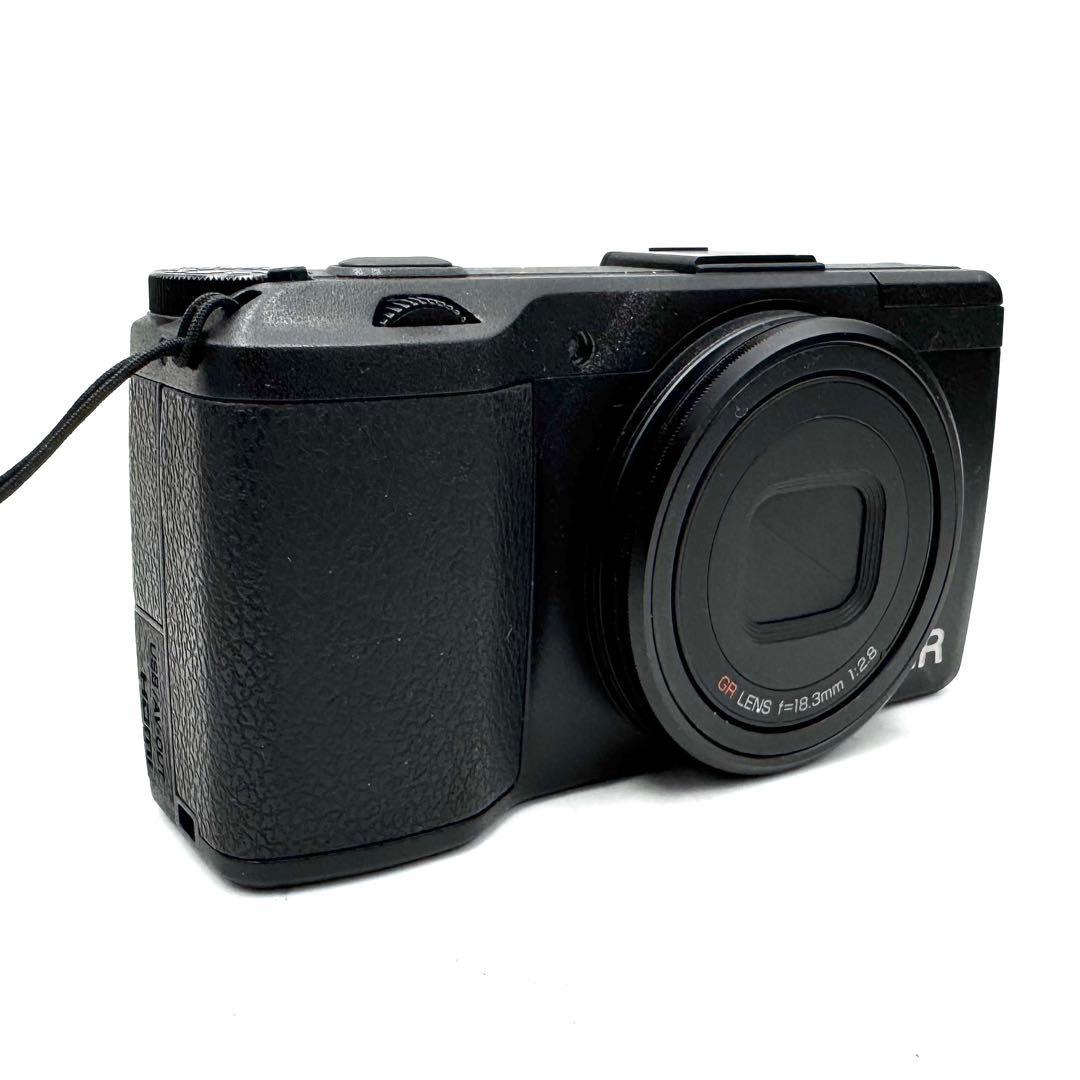 未使用級！Ricoh リコー GR 初代 APS-C デジタルカメラ - メルカリ