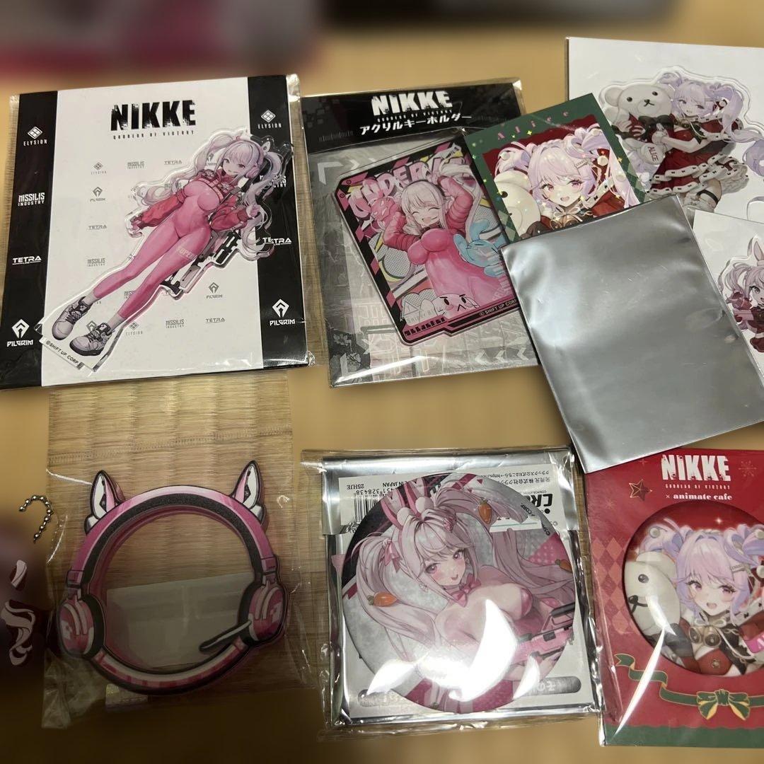 勝利の女神NIKKE アリス フィギアとグッズセット