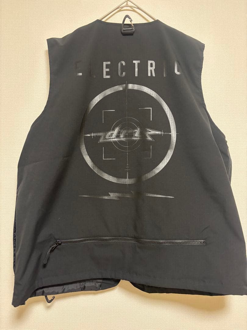 DRT× ELECTRIC トロフィーショットベスト M - メルカリ