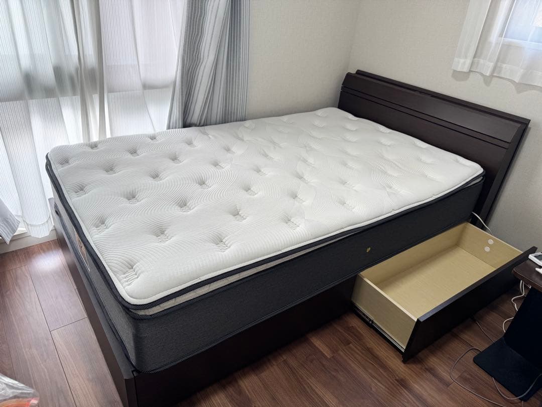 【paintomn5746】シーリー　イルマーレスーペリア　フレームセット Sealy Bed Frame Vail / シーリー ベッドフレーム ヴェイル ドロアー