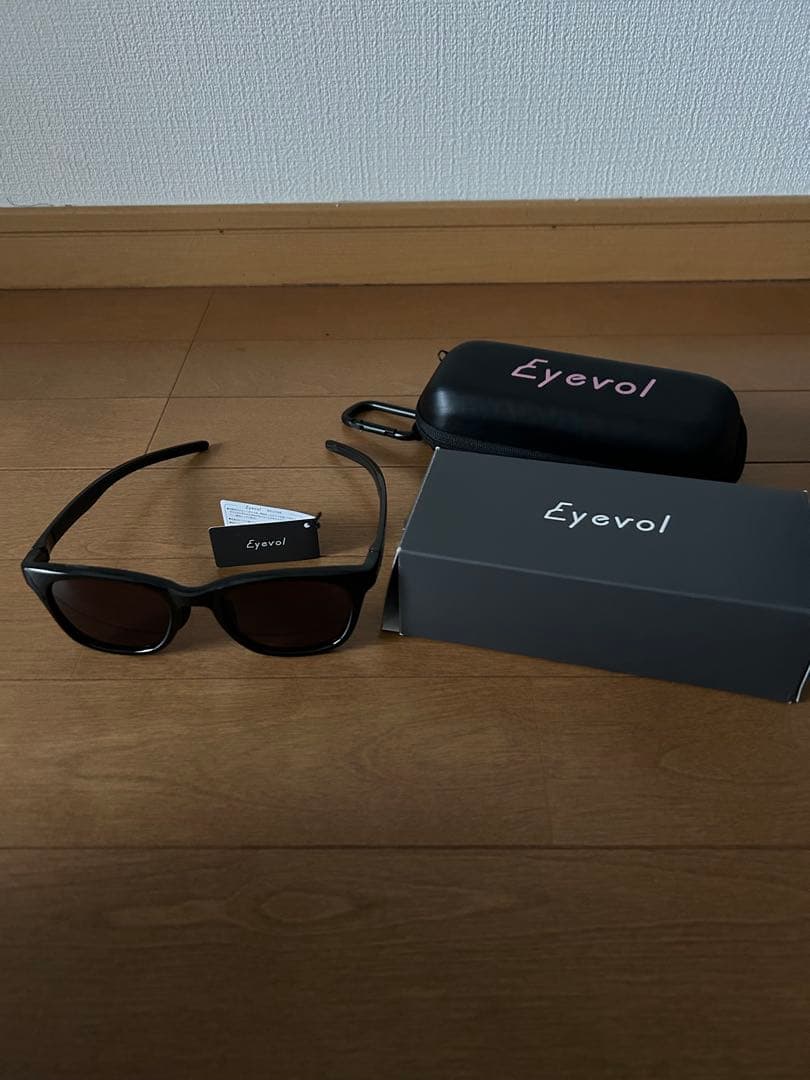 アイヴォル Eyevol SHAW 偏光レンズサングラス 楽天市場】アイヴォル Eyevol サングラス メンズ SHAW ウェリントン型