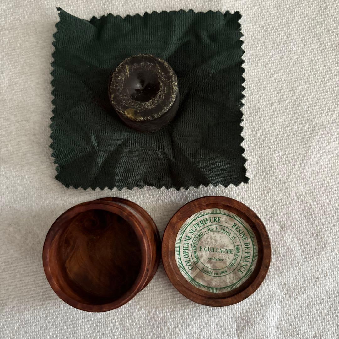 ギョーム松脂希少木箱新品の松脂付属