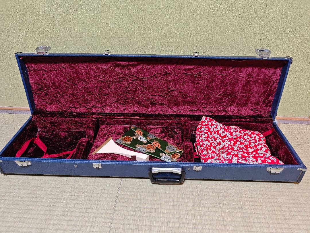 三味線 バチ、駒付き 紅木 皮破れ無し