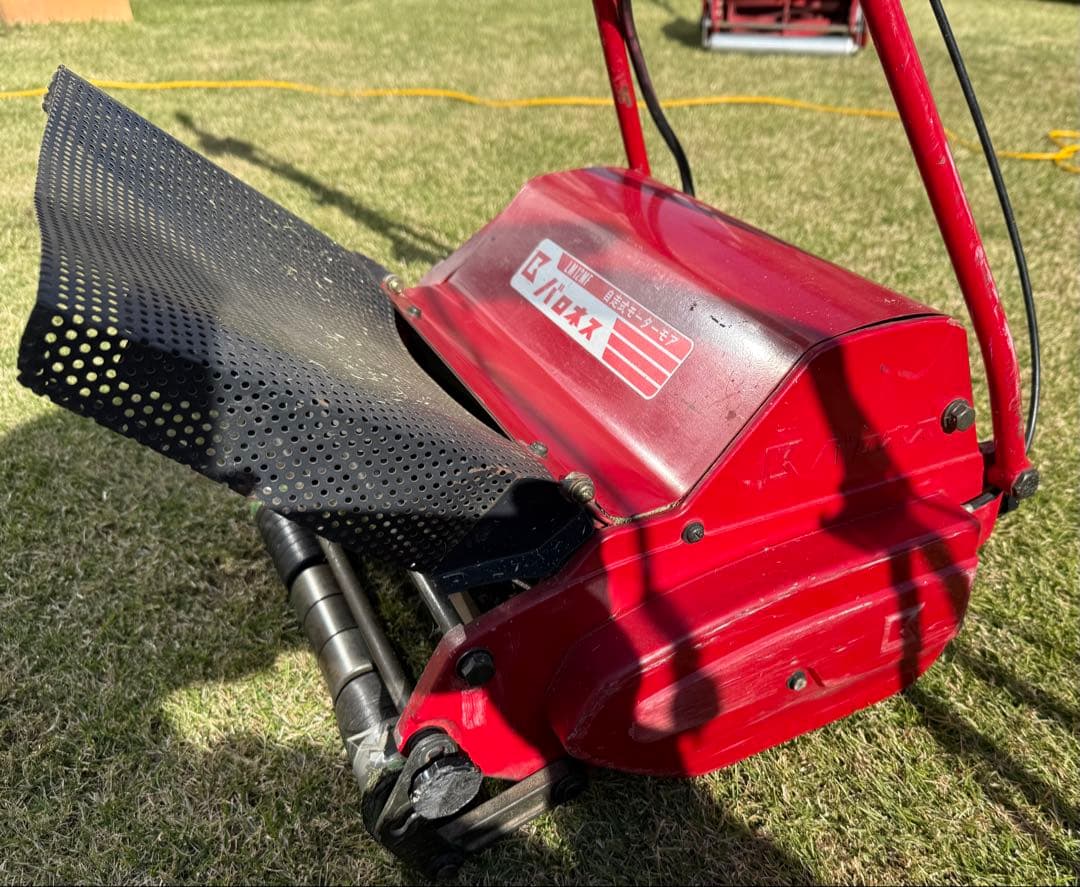 バロネス 自走式芝刈り機 LM12MF 後期モデル バロネス 製品2年保証付き 芝刈り機 電動 コード付 自走式 LM12MH 刈