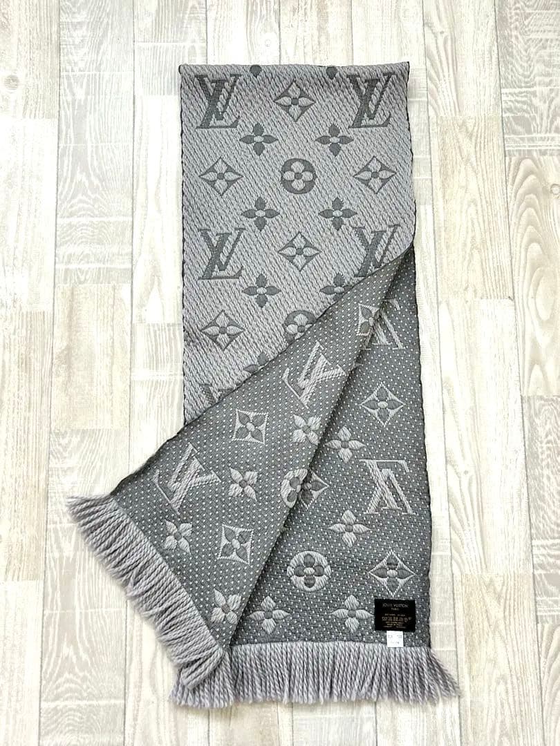 Louis Vuitton】ロゴマフラー グリペルル 定番 人気 グレー - メルカリ