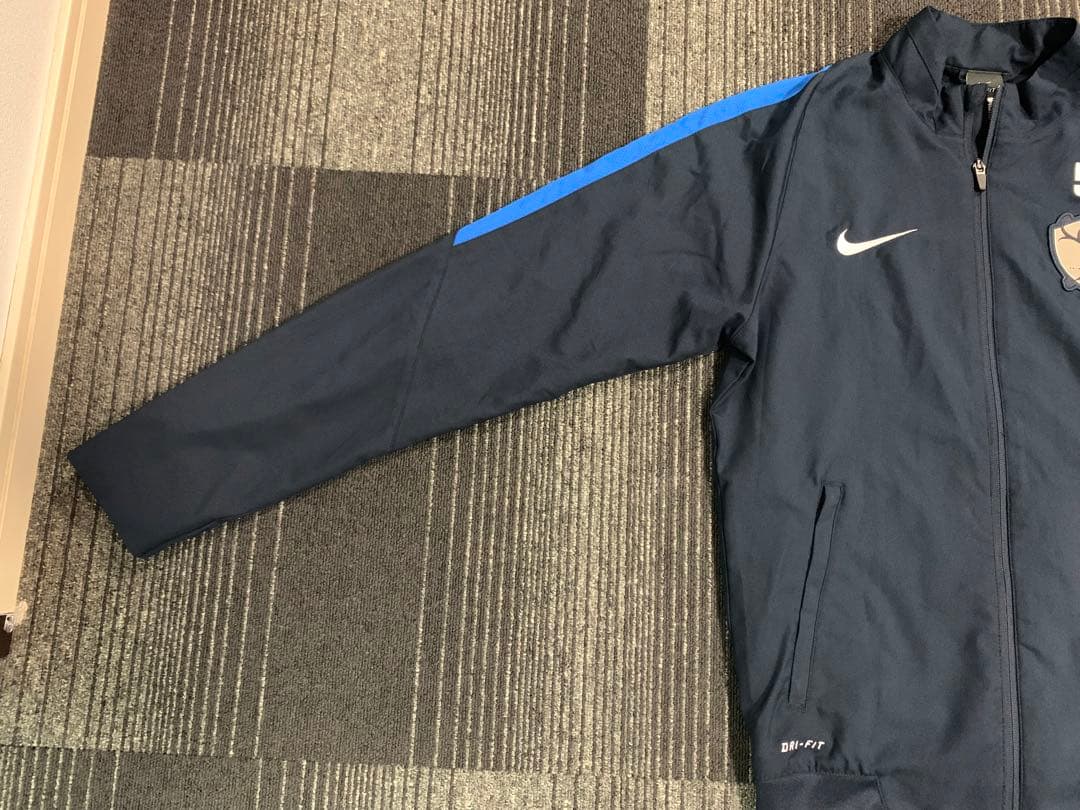 極美品 NIKE 鹿島アントラーズ ナイロンジャケット M 支給品 ジャージ