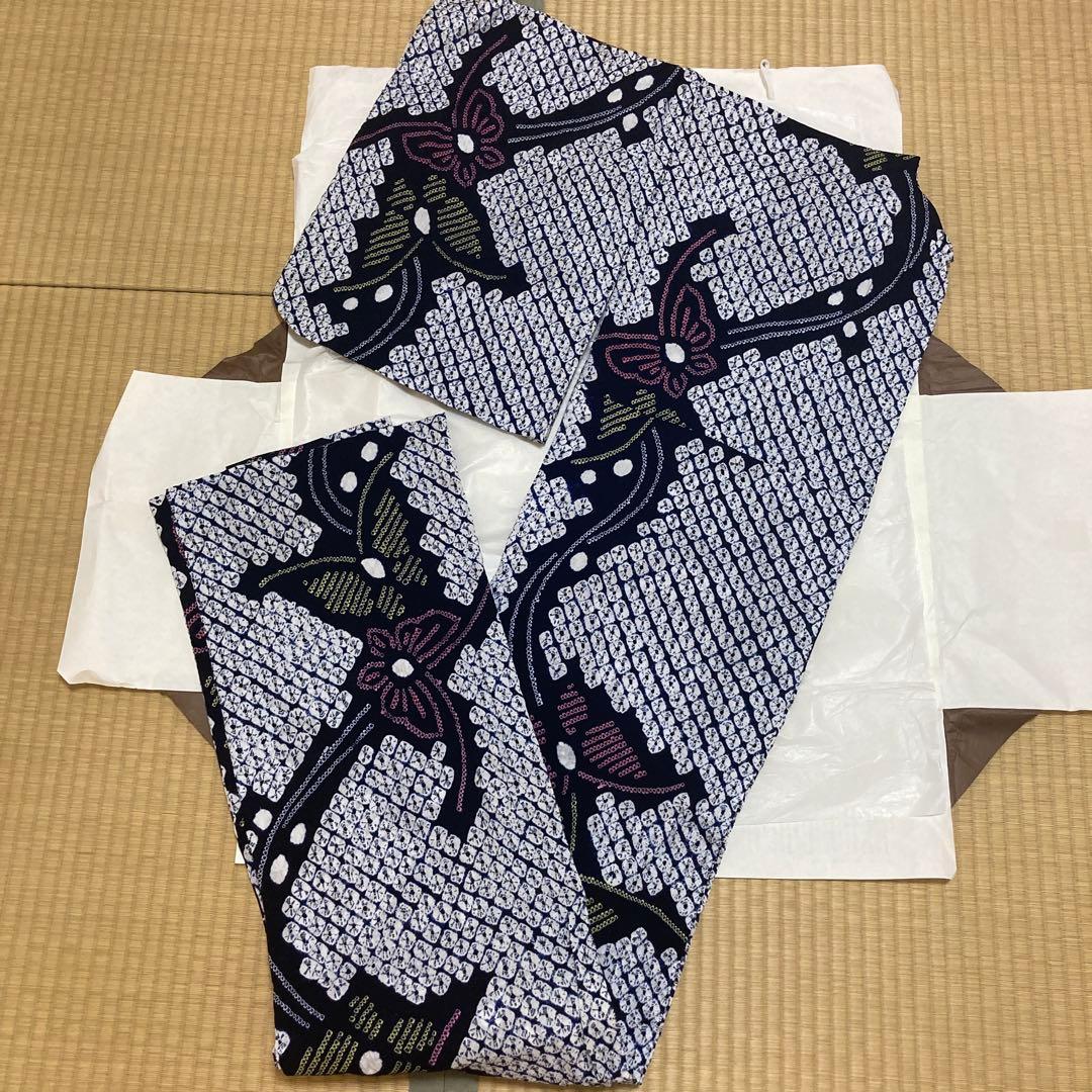 総絞り浴衣　蝶柄 有松絞り 浴衣 花束柄 蝶柄【231734】 | くれはとり