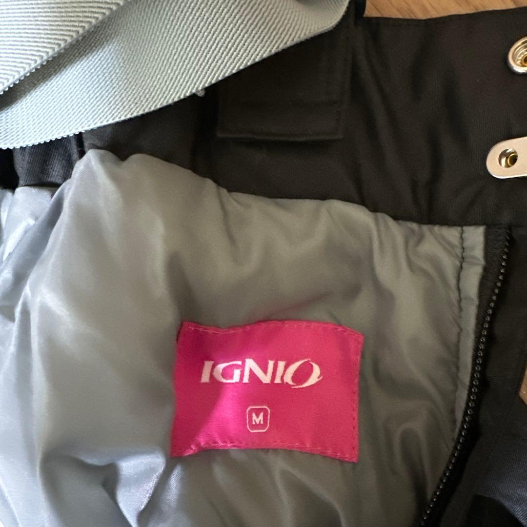 IGNIO スノーボードウェア（女性用）Mサイズ ゴーグルと手袋セット