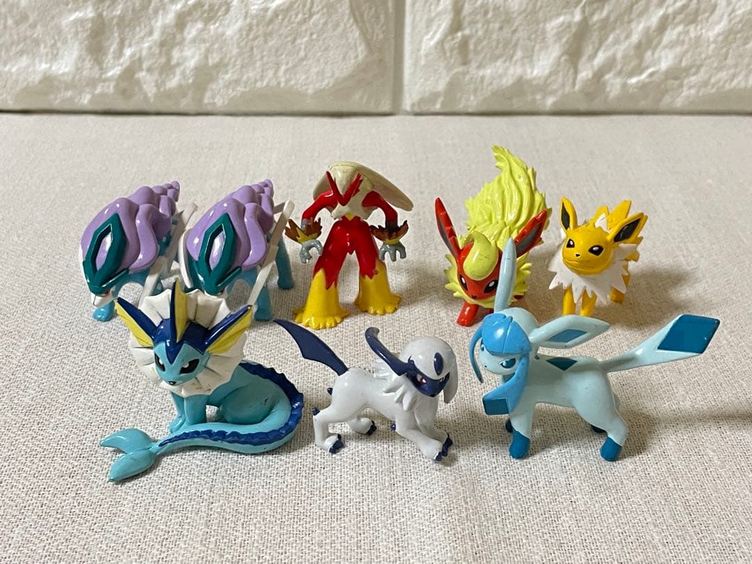 ポケモン モンコレ アルセウス リザードン ピカチュウ レジギガス シードラ