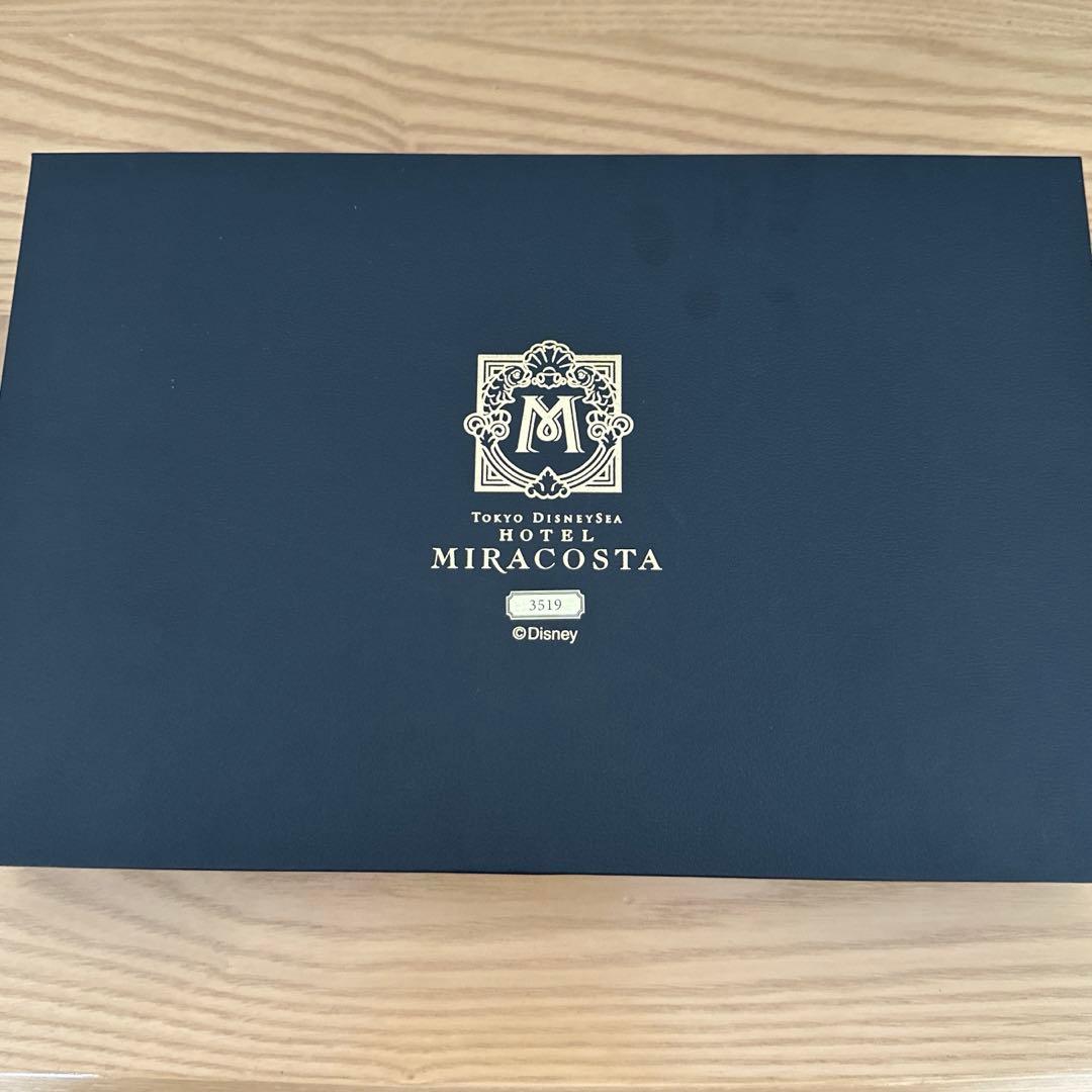 ディズニーシー ミラコスタホテル スウィートルーム 宿泊者特典 本革