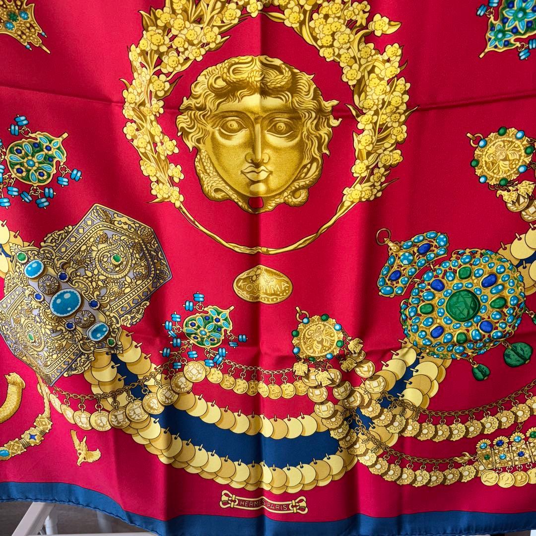 エルメス HERMÈSスカーフ KOSMIMA シルク100% 約89×86cm エルメス HERMÈSスカーフ KOSMIMA シルク100% 約89×86cm エルメス