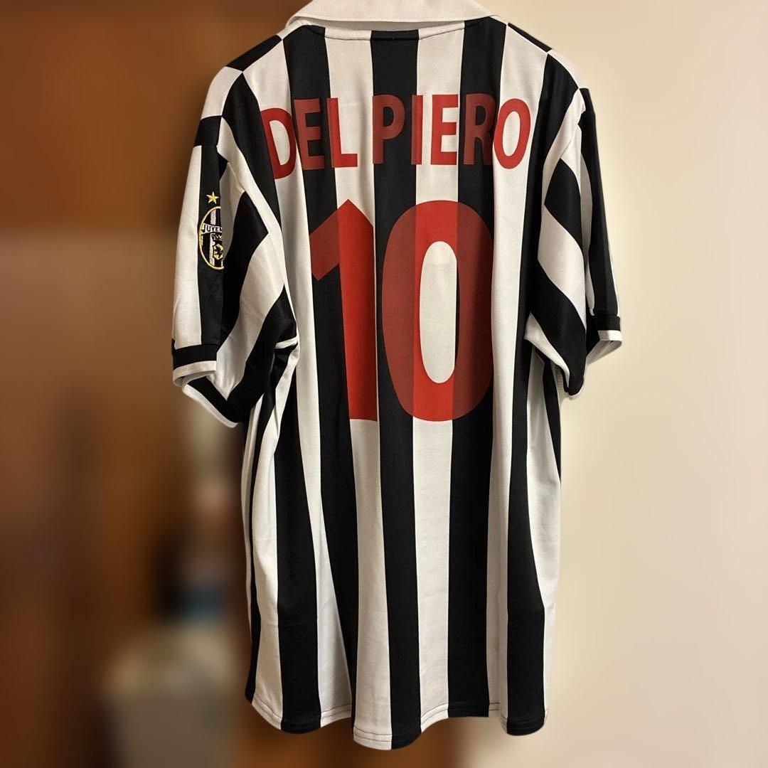 (新品・タグ付き) デルピエロ ユベントス 98/99 ホーム半袖ユニフォーム 新品・タグ付き) デルピエロ ユベントス 98/99 ホーム半袖ユニフォーム