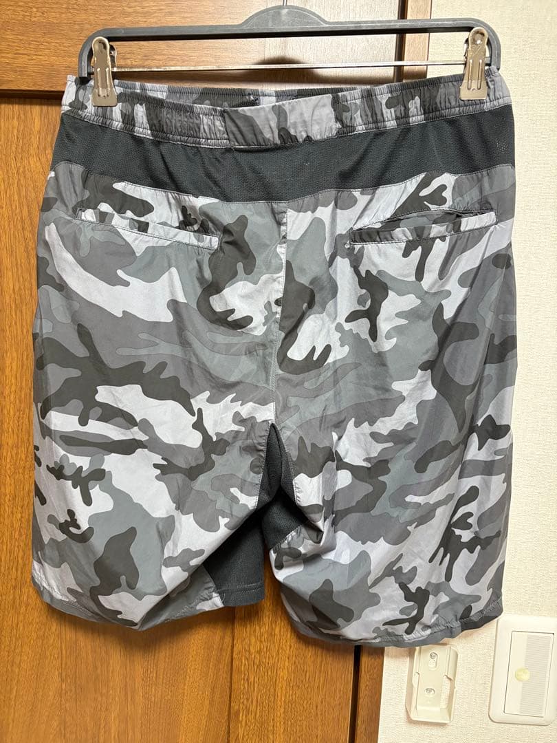 美品 FCRB ブリストル ナイキ カモフラ 迷彩 柄 トレーニング ショーツ