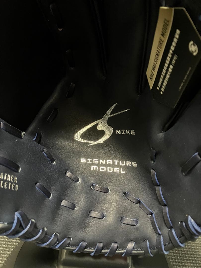 売り切り！ NIKE グローブ 王建民 シグネチャーモデル - メルカリ