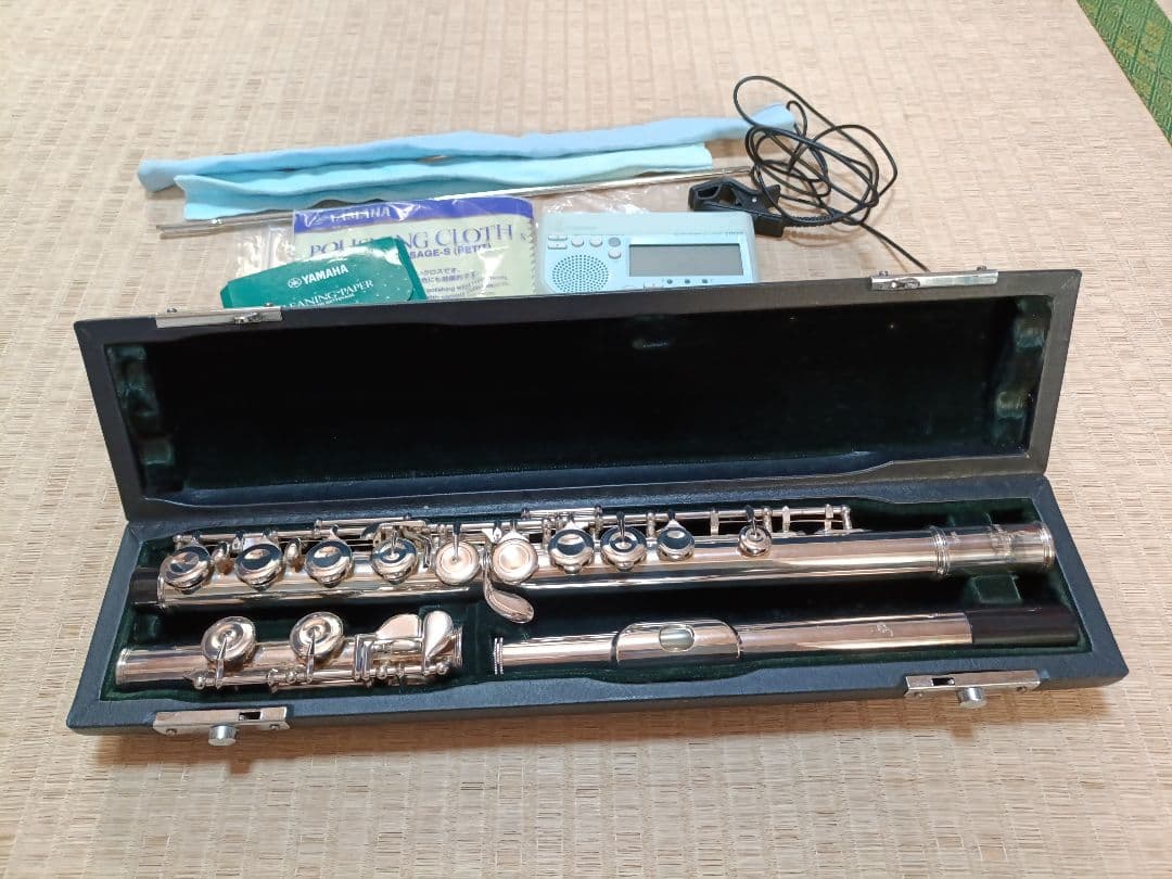 Pearl Flute PF-665 パール フルート 付属品一式付 ドルチェ〈3K金製リップ付き限定モデル〉PF-665E-3K2/PF-665RE-3K2導入