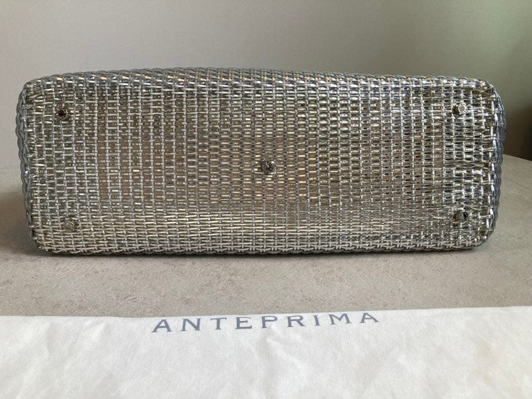 アンテプリマ イントレッチオ ラージ シルバー トートバッグ - メルカリ