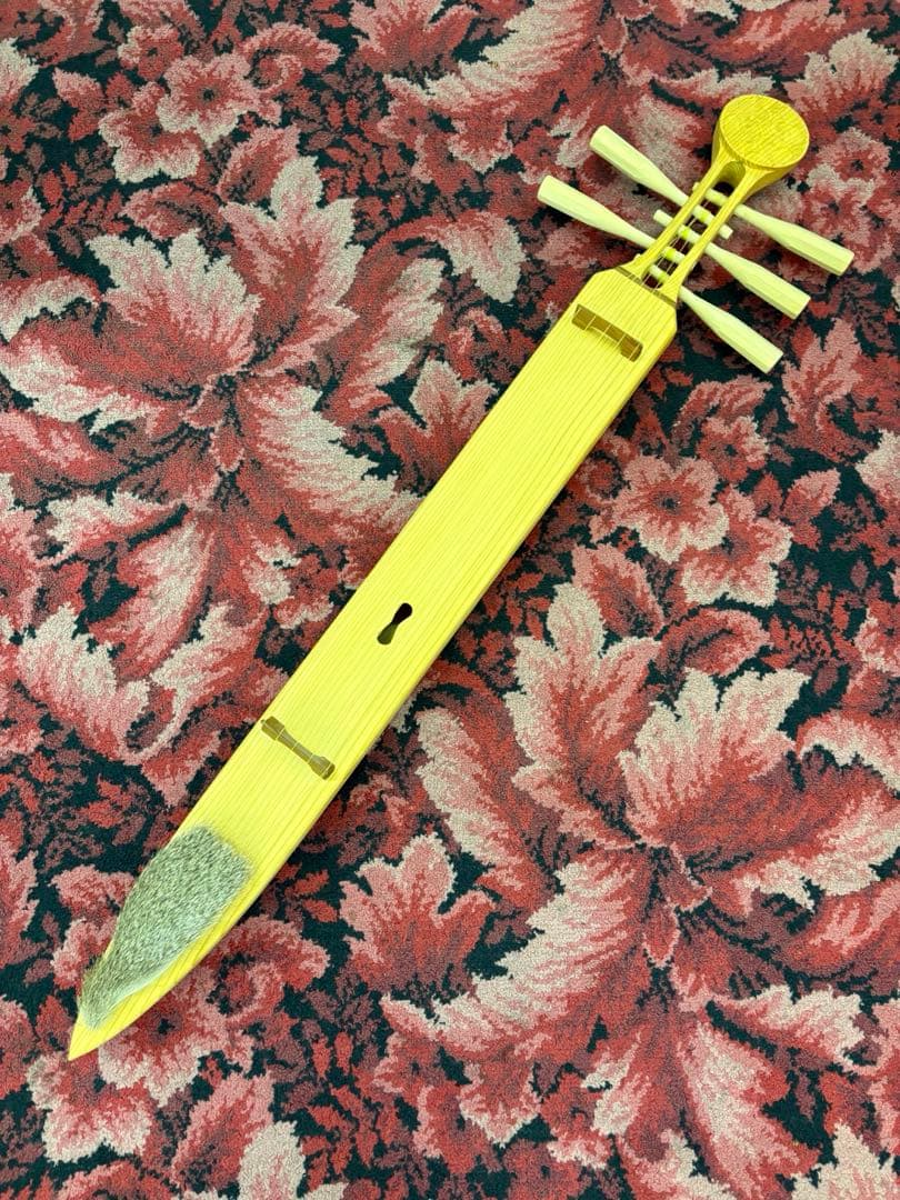 アイヌ 楽器 弦楽器 トンコリ トンコリ工房イノンノ製 三味線弦 美品