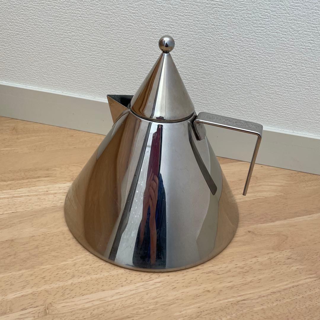ALESSIステンレス製円錐形やかん 9093 Stainless Steel Kettle Designed by Michael Graves | Alessi