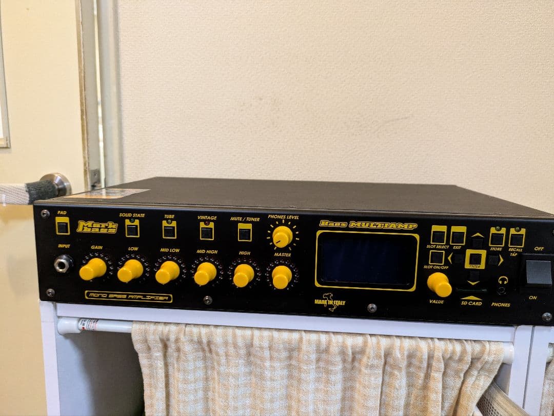 ベース MarkBass Multiamp MAKMTAMP_01-768x192.jpg