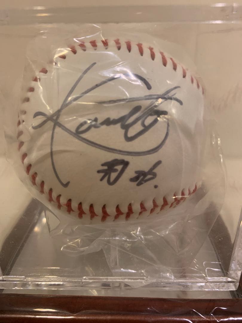 イーグルス 銀次 直筆サインボール 公式品 専用ケース台座付き オマケ