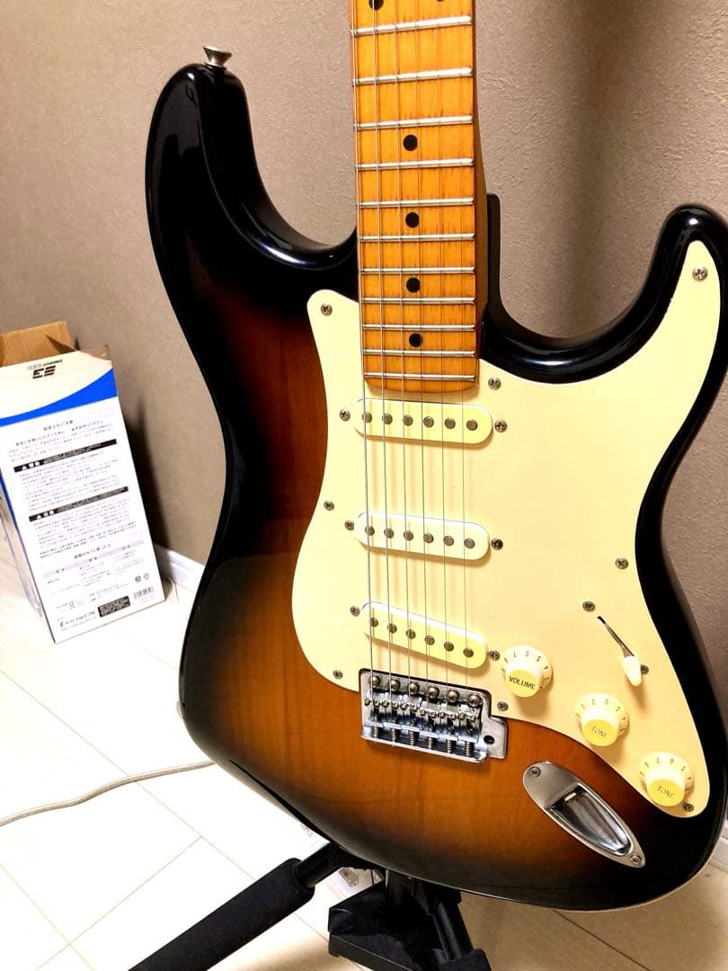 本日終了】フェルナンデス ストラトサンバースト1998年 - メルカリ