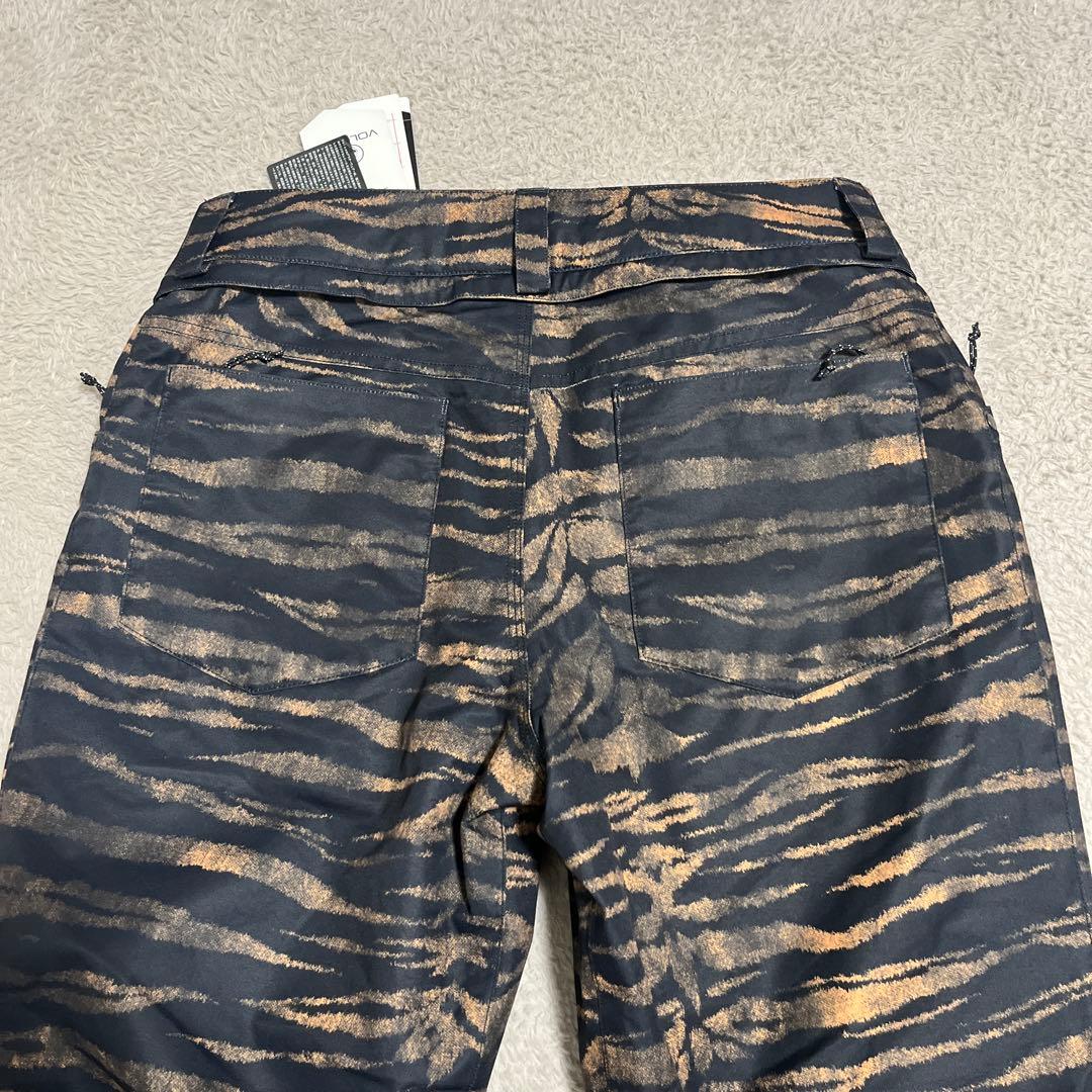 VOLCOM(ヴォルコム) スノーボードウェア パンツ レディース 虎柄