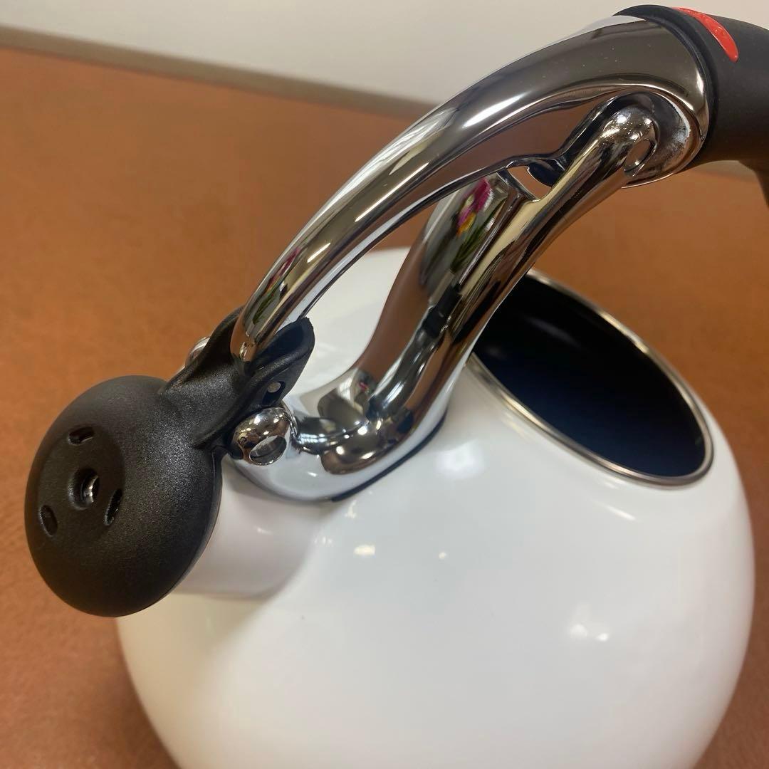 OXO ホーロー 笛吹 ケトル やかん 白 1点 2.2L オクソー ホワイト