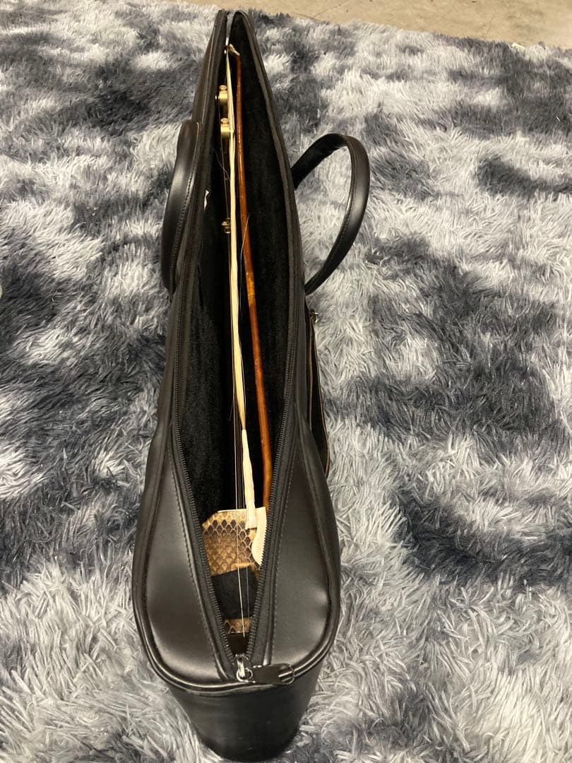 B0301)二胡☆中古品☆音などを確認済み☆ヘビ皮 初心者用