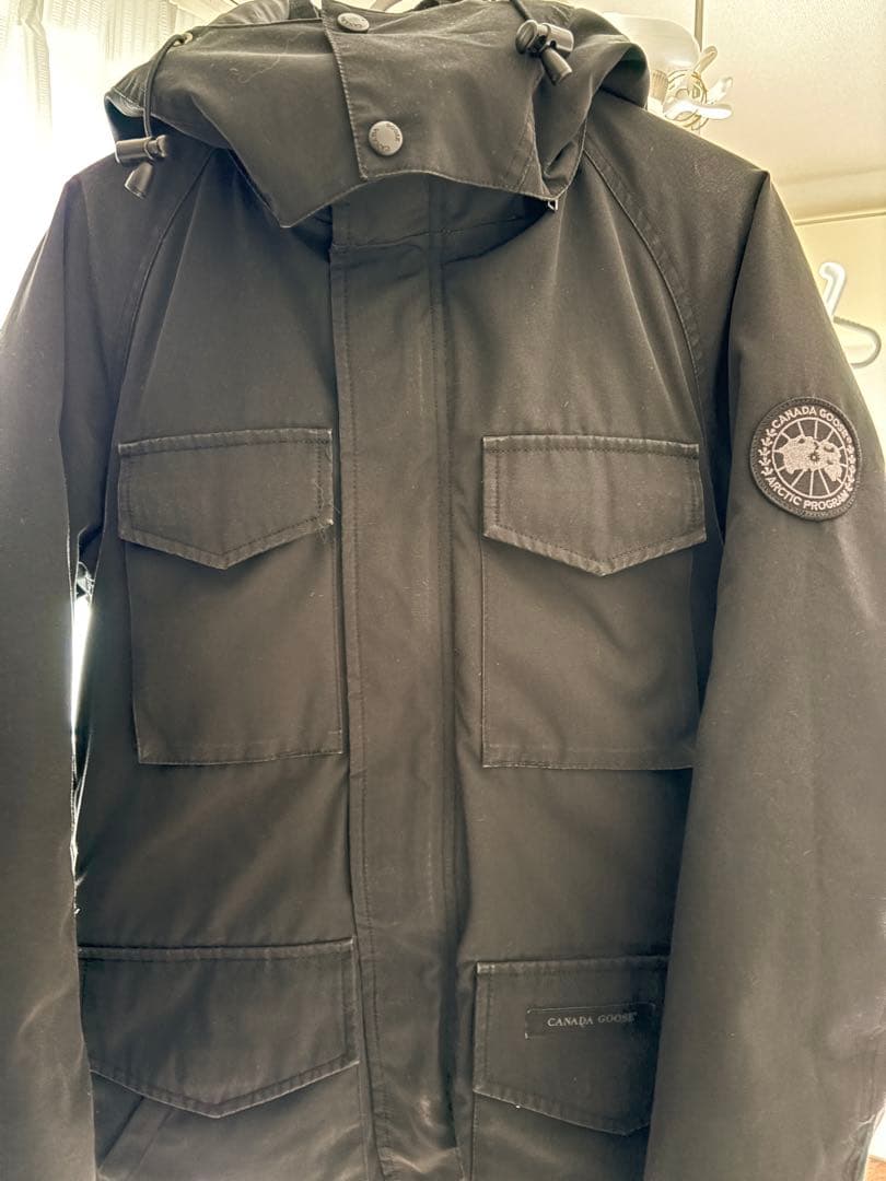 カナダグース　ダウン　ブラックレーベル CANADA GOOSE (カナダグース) CHATEAU PARKA BLACK LABEL（ダウン