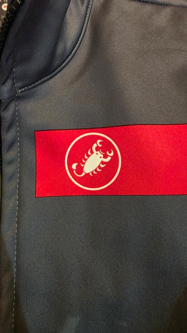 カステリ Castelli フリー3ジャケット サイズM 防風 冬用 ブ